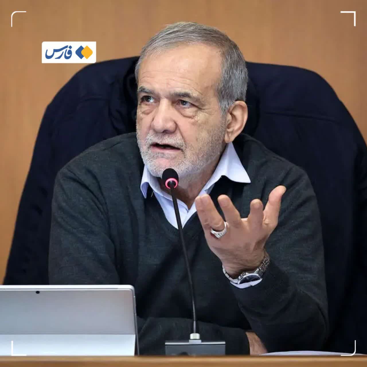 پزشکیان: شهید تنگسیری اقتدار نیروی دریایی سپاه را ارتقا داد