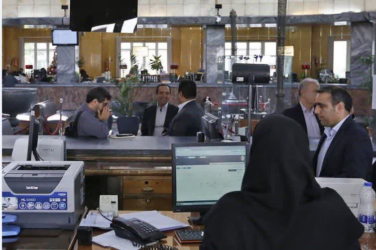 معاون استاندار آذربایجان شرقی اعلام کرد: بازگشت کامل کارکنان به ادارات از ۲۲ فروردین