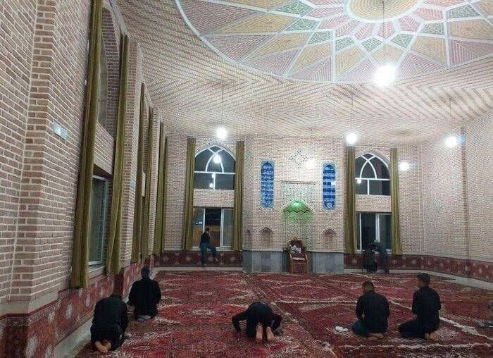 آسیاب های مخروبه در جوار باسمنج چای محل تامین آرد لشکر عباس میرزا در جنگ با روسهابوده است./ امین آباد قدیمترین محله در کنار رودخانه باسمنج چای