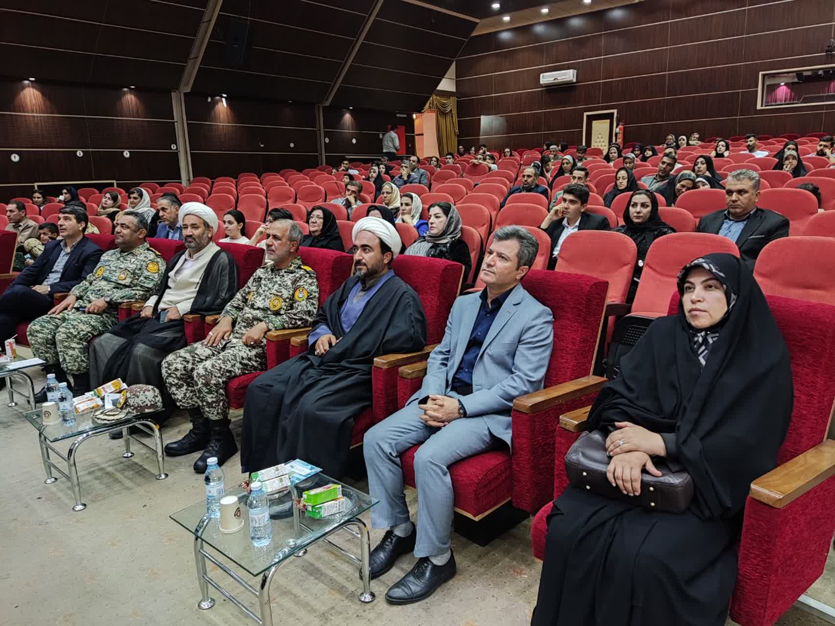 تجلیل از زوجهای موفق نیروهای مسلح آذربایجان شرقی برگزار شد تجلیل از زوجهای موفق نیروهای مسلح آذربایجان شرقی برگزار شد